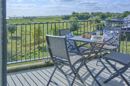 027 SeaLuxe Suite 27i