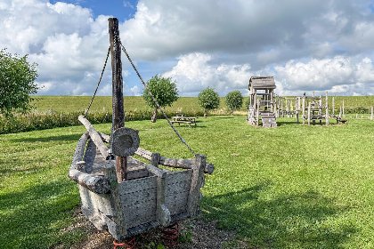 035 SeaLuxe Suite 27i