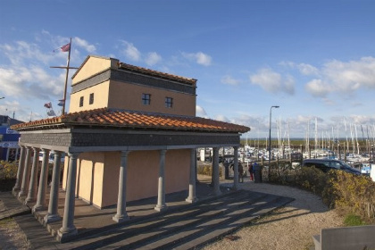 015 Vrijstaande luxe 8 persoons villa met Finse sauna en buiten bubbelbad in Colijnsplaat