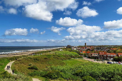 015 7 persoons woning in het centrum van Domburg op loopafstand van het strand