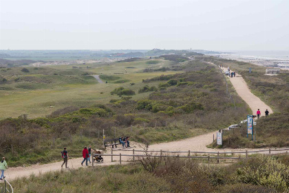 019 7 persoons woning in het centrum van Domburg op loopafstand van het strand