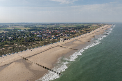 020 7 persoons woning in het centrum van Domburg op loopafstand van het strand