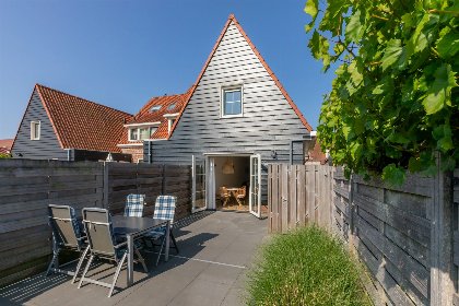 002 Ibiza stijl vakantiewoning voor 5 personen met omheinde tuin nabij strand en centrum | Brouwersbuurt 23a Domburg 002 Ibiza stijl vakantiewoning voor 5 personen met omheinde tuin nabij strand en centrum | Brouwersbuurt 23a Domburg