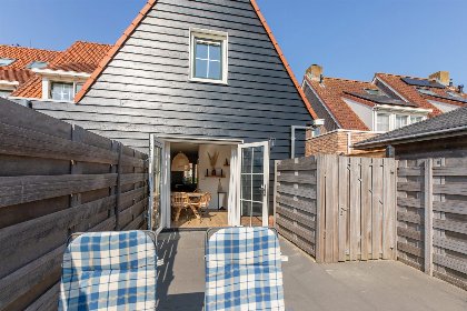 025 Ibiza stijl vakantiewoning voor 5 personen met omheinde tuin nabij strand en centrum | Brouwersbuurt 23a Domburg 025 Ibiza stijl vakantiewoning voor 5 personen met omheinde tuin nabij strand en centrum | Brouwersbuurt 23a Domburg