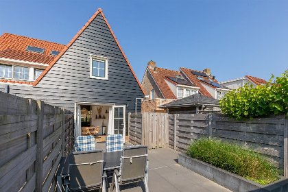 027 Ibiza stijl vakantiewoning voor 5 personen met omheinde tuin nabij strand en centrum | Brouwersbuurt 23a Domburg 027 Ibiza stijl vakantiewoning voor 5 personen met omheinde tuin nabij strand en centrum | Brouwersbuurt 23a Domburg