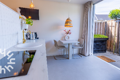 001 Sfeervol, luxe tinyhouse in centrum Domburg