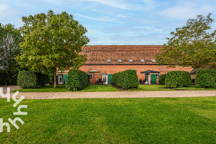 033 Fantastische 26 persoons groepsaccommodatie in Grijpskerke, centraal in Walcheren