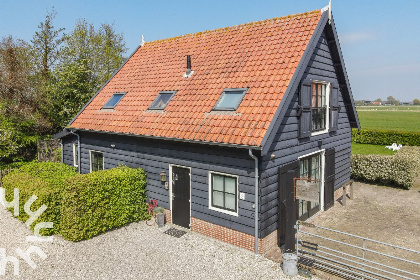 010 Vakantiewoning Dirk zijn twee vakantiewoningen in een gebouw boven elkaar