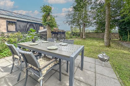 027 Zwarte Blokhut