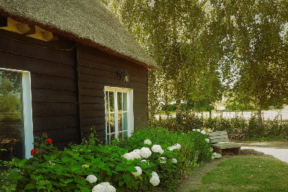 018 Authentieke 6 persoons vakantieboerderij op een prachtige en rustige plek in IJzendijke