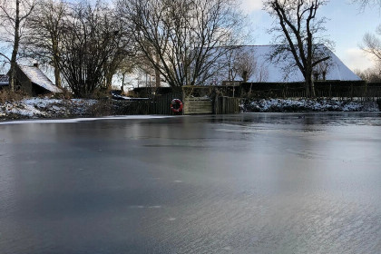 029 Authentieke 6 persoons vakantieboerderij op een prachtige en rustige plek in IJzendijke