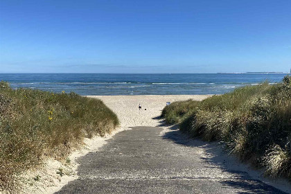 013 7 persoonsvakantiewoning in Kamperland met E bikes aan het Veerse meer