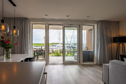 005 Harbour Loft 1E | Residence Marina