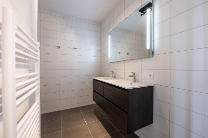 010 Harbour Loft 1E | Residence Marina