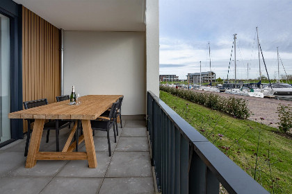 013 Harbour Loft 1E | Residence Marina