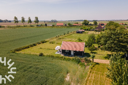 013 Prachtige 3 persoons vakantiewoning met weids uitzicht in omgeving van Kamperland