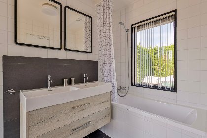 006 Reiger aan het Meer