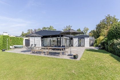 031 Reiger aan het Meer