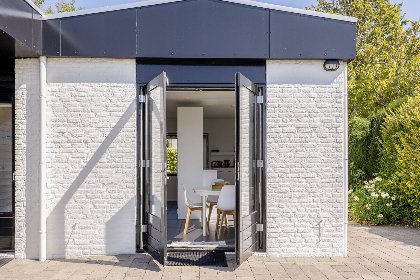 036 Reiger aan het Meer