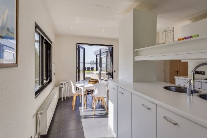 038 Reiger aan het Meer