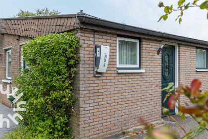 009 Vrijstaande bungalow met een serre vlakbij het Veerse Meer