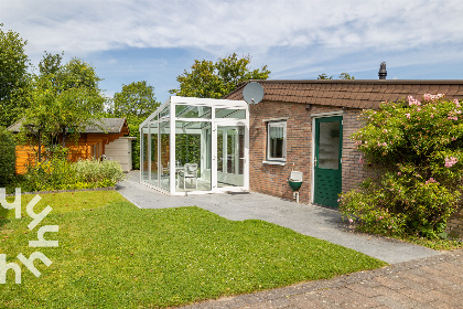 025 Vrijstaande bungalow met een serre vlakbij het Veerse Meer