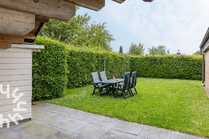 031 Vrijstaande bungalow met een serre vlakbij het Veerse Meer