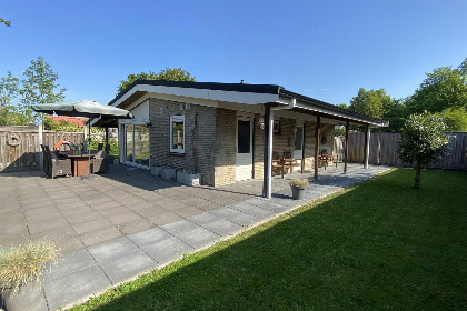 001 VZ339 Vakantiewoning Kamperland