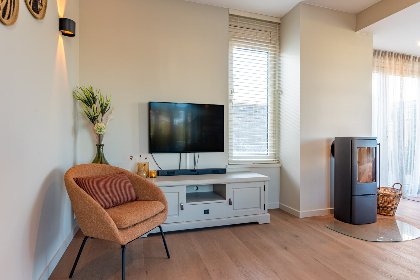 010 Waterzicht Ostrea