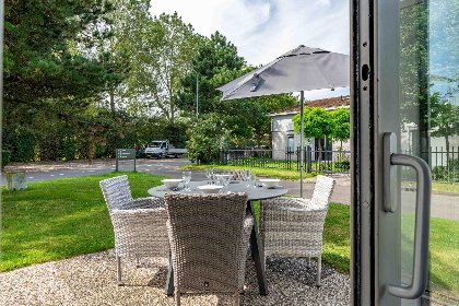 007 Zeeuwse Wellness Lodge