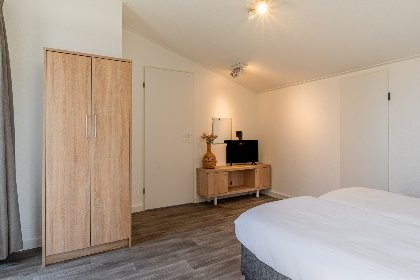 027 Zeeuwse Wellness Lodge