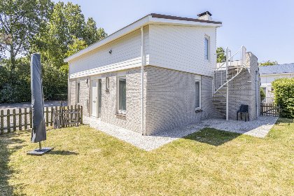 032 Zeeuwse Wellness Lodge