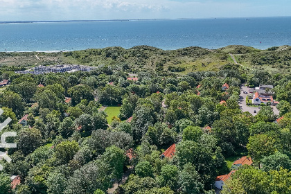 010 4 persoons bungalow aan de voet van de duinen