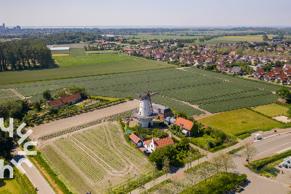 011 4 persoons bungalow aan de voet van de duinen