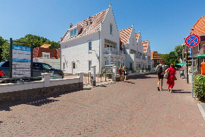 Sfeervol 6 persoons appartement vlakbij het strand in Dishoek