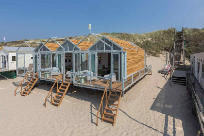 006 Slapen op het strand in Zeeland in dit mooie 4 persoons strandhuisje