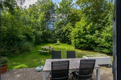 019 Vakantiehuis De Tuureluur in Dishoek | Privacy in een bosrijke omgeving op loopafstand van het strand | Vebenabos 69