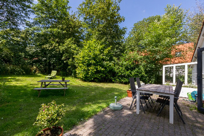 023 Vakantiehuis De Tuureluur in Dishoek | Privacy in een bosrijke omgeving op loopafstand van het strand | Vebenabos 69