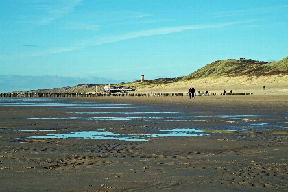 022 Comfortabel vakantiehuis voor 6 personen met grote, afgesloten tuin en vlak bij het strand