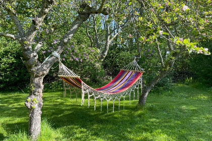 032 Comfortabel vakantiehuis voor 6 personen met grote, afgesloten tuin en vlak bij het strand