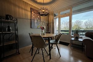 Sfeervol 4 persoons appartement in centrum Koudekerke, op 3 km van strand