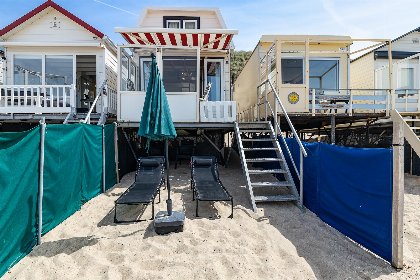027 Slaapstrandhuisje met uitzicht op zee in Dishoek I 126