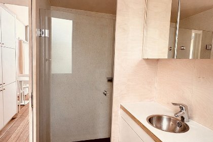 006 Slaapstrandhuisje op het strand van Dishoek met zeezicht en terras en plek voor vijf personen I 37