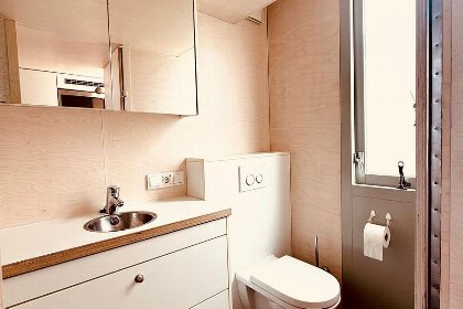 007 Slaapstrandhuisje op het strand van Dishoek met zeezicht en terras en plek voor vijf personen I 37