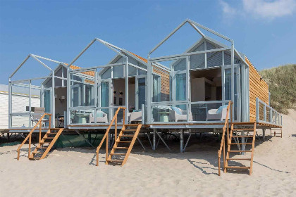 005 Slapen op het strand in Zeeland in dit mooie 4 persoons strandhuisje