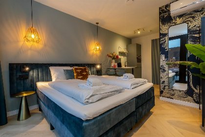 003 Stijlvolle studio ZEE voor 2 personen met zonnig priveterras | Dishoek   Van der Manderelaan 16
