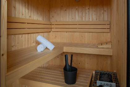 008 Luxe 2 persoons vakantiehuis met sauna en bubbelbad nabij Nieuwvliet Bad