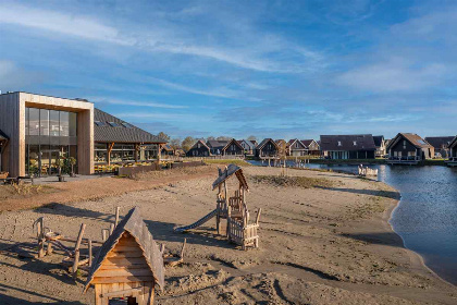 026 Luxe 6 persoons vakantiehuis met sauna en nabij het strand in Zeeuws Vlaanderen