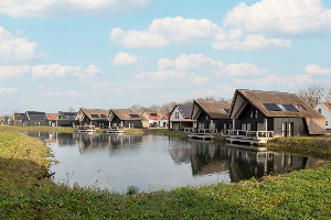 Luxe 8 persoons vakantiehuis nabij het strand in Zeeuws Vlaanderen