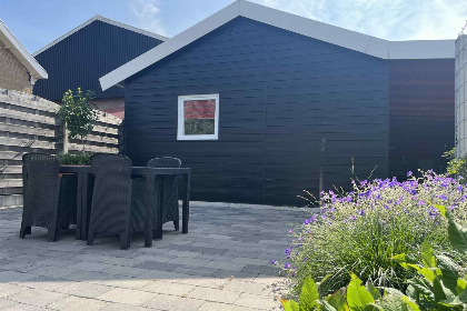 018 Vrijstaande 4 persoons bungalow dichtbij het Noordzeestrand in Renesse